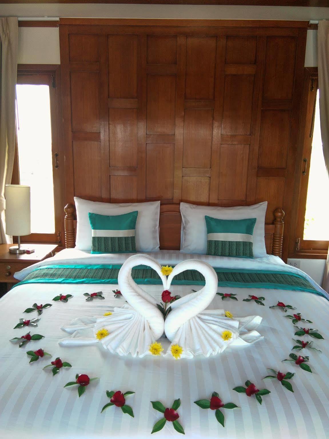 Kaya Mani Thai Villa Resort Choeng Mon Eksteriør bilde